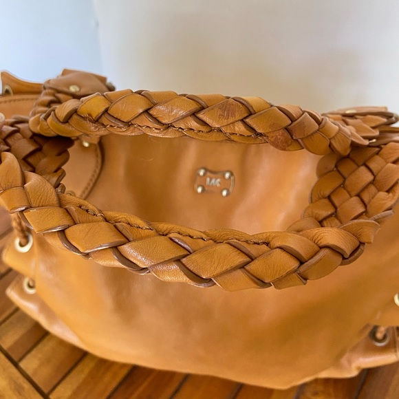 MICHAEL KORS MK COGNAC WHISKEY TAN LEATHER TOTE PURSE SHOULDER BAG DISTRESSED - Picture 5 of 11